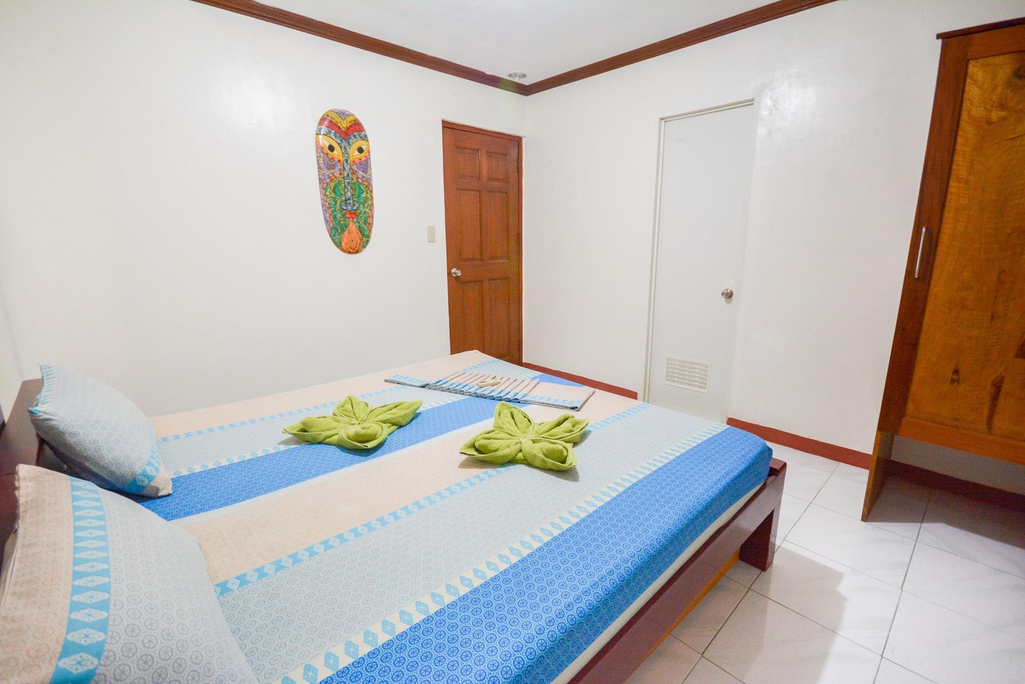 Reddoorz Plus @ Secret Garden Boracay Balabag  Exterior foto
